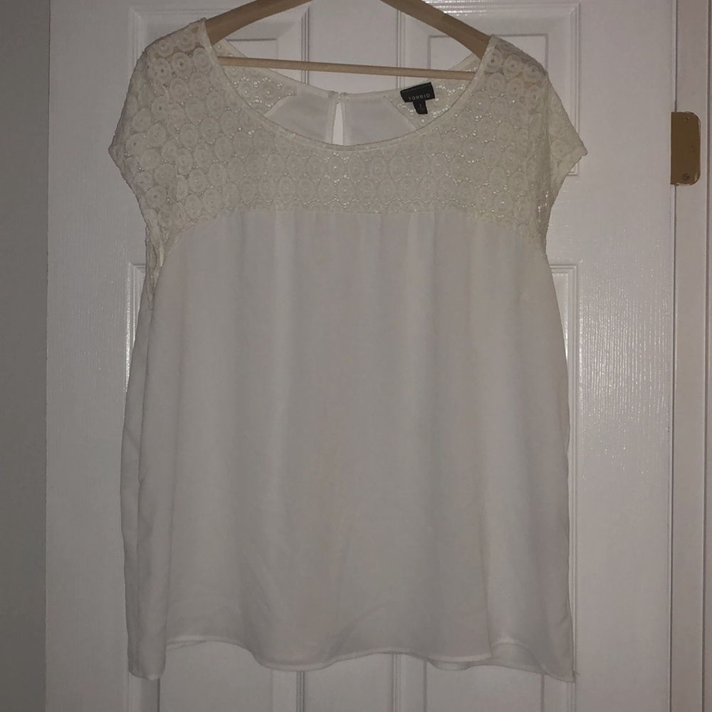 Torrid lace blouse
